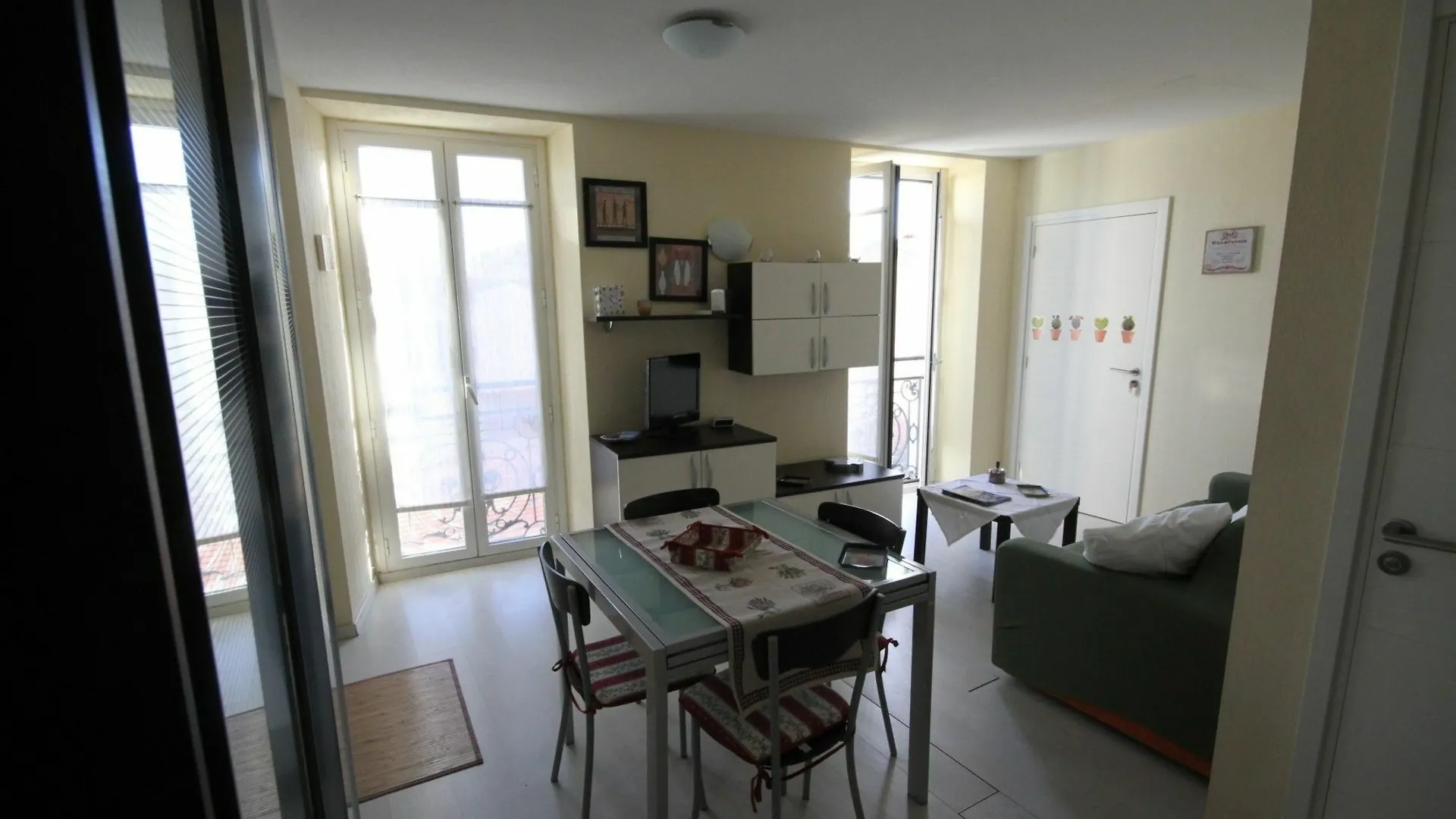 Studio Etoile Dal Mare Menton 0*,  France